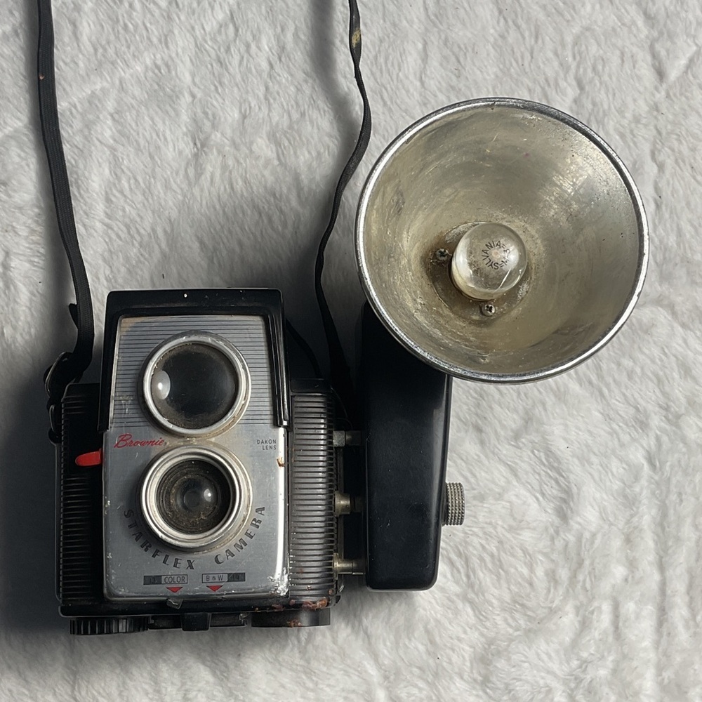 Kodak vintage Black and Silver Camera with Flash